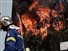 Multimedia - Πυρκαγιά στην Κηφισιά: Πιθανόν από μπαταρία αυτοκινήτου να ξεκίνησε η φωτιά στο εργοστάσιο